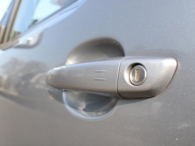 Citroen JUMPY 2.0 BlueHDI 180PK EAT8 Automaat L3 Navigatie, Achteruitrijcamera, Keyless, Stuurverwarming, Trekhaak, Led Koplampen