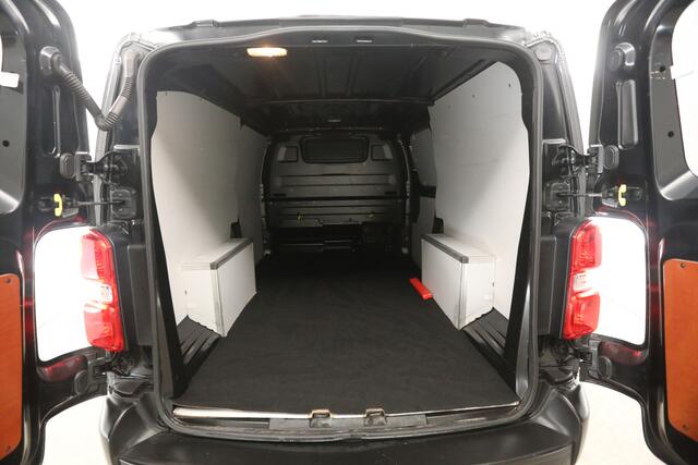 Citroen JUMPY 2.0 BlueHDI L3H1 Airco Cruise Carplay LED Parkeersensoren 3 Persoons Elektrpakket