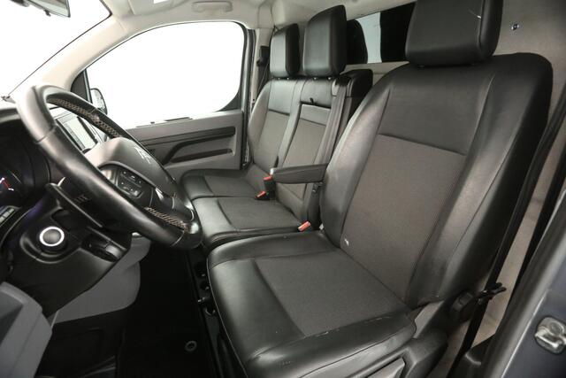 Citroen JUMPY 2.0 BlueHDI L2H1 Automaat Airco Camera Cruise Carplay Navigatie PDC 3 Persoons Trekhaak