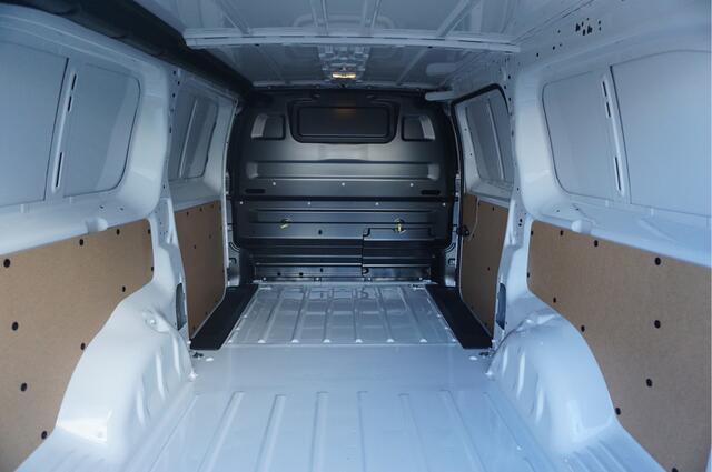 Citroen JUMPY 2.0D 180PK EAT8 Automaat L3H1 BPM VRIJ!! Apple CP/Android A, Camera, Cruise!! Nr. S01