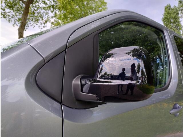 Citroen JUMPY L3 DC DYNAMIC SPORT 2.0D 180pk EAT8 AUTOMAAT | GEEN BPM | Dubbele Cabine | 8-traps automaat | Dubbele schuifdeur | 5-zits | NAVI | Multimedia | Apple CarPlay / Android Auto | Achteruitrijcamera | Parkeersensoren achter | Digitale cockpit | Elektrisch ink