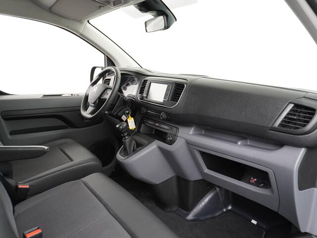 Citroen JUMPY XL 2.0HDI 145pk L3 3Pers.Navi Apple Carplay Android Auto Financial Lease ¤301,- p/mnd Airco 2xSchuifdeur Pdc Cruise DAB+ Bordherkenning WiFi Citroen Connect Regen/Lichtsensor Dodehoeksensor SpoorAssist Voorruit+Wisserverwarmd 1e Eigenaar Euro 6 370Nm kopp