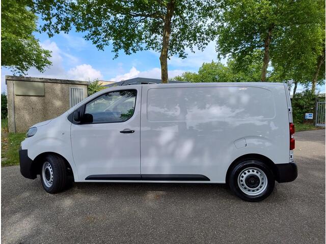 Citroen JUMPY L2 2.0 BlueHDI 145pk | BPM vrij | NAVI | Multimedia | Apple Carplay | Android Auto | Digital cockpit | Achteruitrijcamera | Parkeersensoren voor en achter | Dode hoek detectie | Elektrisch inklapbare spiegels | Bestuurdersstoel comfort met armsteun | Ban