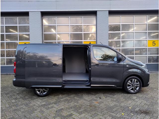Citroen JUMPY L3 2.0 BlueHDI 180pk EAT8 | BPM vrij | 8-traps automaat | Passagiersstoel | NAVI | Multimedia | Apple Carplay | Android Auto | Achteruitrijcamera | Parkeersensoren achter | 17 inch velgen | Exterieur Pakket | Full LED koplampen | Climate control | Keyless