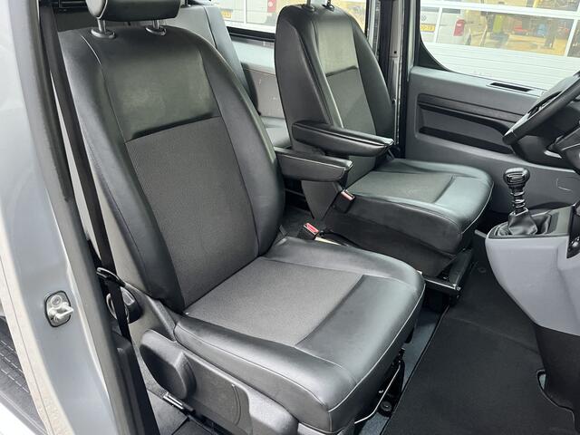 Citroen JUMPY 2.0 BlueHDI DC Marge BTW en BPM vrij!! Airco Cruise controle Trekhaak 2500kg Navigatiesysteem 5-Persoons Parkeerhulp achter Apple carplay 1e eigenaar Euro 6 Bpm en Btw vrij voor particulier gebruik !!