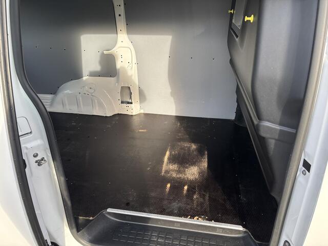 Citroen JUMPY 2.0 BlueHDI 120 L3H1 Club XL*A/C*CRUISE*