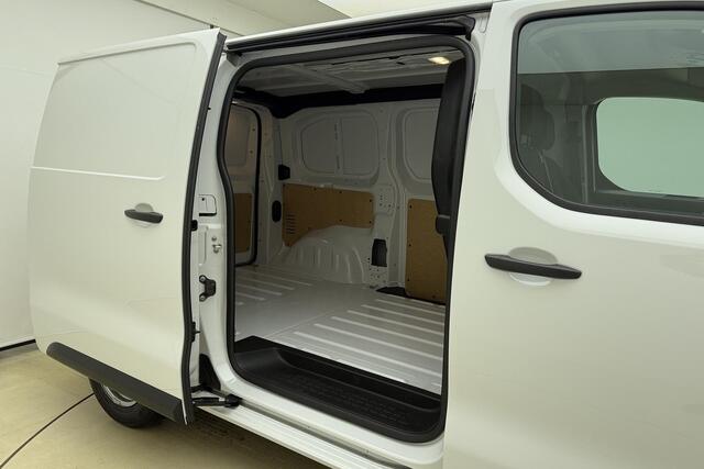 Citroen JUMPY 1.5 BlueHDI 120 S&S L2 | Demo | Navigatie | Camera achter | 3 zitplaatsen | Parkeersensoren achter | Cruise control