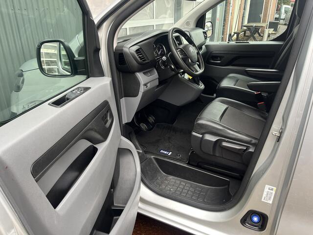 Citroen JUMPY 2.0 BlueHDI DC Marge BTW en BPM vrij!! Airco Cruise controle Trekhaak 2500kg Navigatiesysteem 5-Persoons Parkeerhulp achter Apple carplay 1e eigenaar Euro 6 Bpm en Btw vrij voor particulier gebruik !!