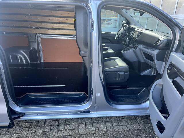 Citroen JUMPY 1.5 BlueHDI Marge BTW en BPM vrij!! Airco Cruise controle Navigatiesysteem 2-Persoons Parkeerhulp achter Apple carplay 1e eigenaar Euro 6 Bpm en Btw vrij voor particulier gebruik !!
