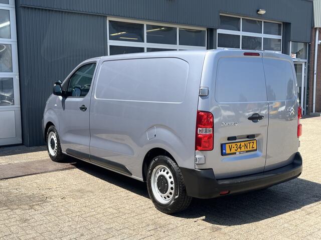 Citroen JUMPY 1..5 BlueHDI L2 H1 Marge BTW en BPM vrij!! Airco Cruise controle Navigatiesysteem 2-Persoons Parkeerhulp achter Apple carplay 1e eigenaar Euro 6 Bpm en Btw vrij voor particulier gebruik !!