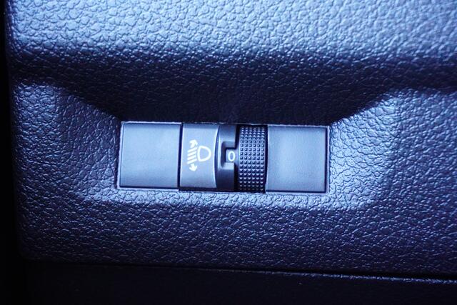 Citroen JUMPY 145pk Automaat L3H1 2500kg Trekhaak Apple craplay Navigatie 3-Zits Cruise control Parkeersensoren Camera