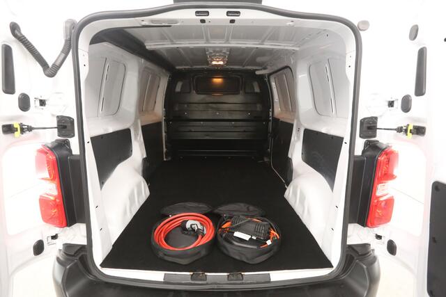 Citroen JUMPY Elektrisch 75 kWh L2H1 | Snelladen | SOH 92% | Airco | Cruise | Carplay | 3 Zits