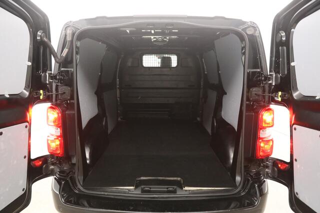 Citroen JUMPY 2.0 HDI L2H1 | Clima | Cruise | Camera | 3 Zits | Carplay | Trekhaak | Parkeersens.