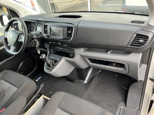Citroen JUMPY 2.0 BlueHDI 120 XL DC Marge BTW en BPM vrij!! Airco Cruise controle Trekhaak 2500kg Navigatiesysteem 5-Persoons Parkeerhulp achter Apple carplay 1e eigenaar Euro 6 Bpm en Btw vrij voor particulier gebruik !! – foto 7