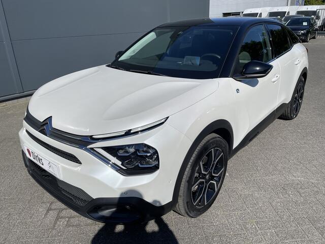 Citroen ë-C4 Shine Pack 50 kWh (Camera - Stoelverwarming - Leder - Parkeersensoren V+A - Keyless Entry - Verwarmde Voorruit - LED - Automatische Airco - Navigatie)