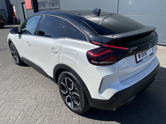 Citroen ë-C4 Shine Pack 50 kWh (Camera - Stoelverwarming - Leder - Parkeersensoren V+A - Keyless Entry - Verwarmde Voorruit - LED - Automatische Airco - Navigatie)