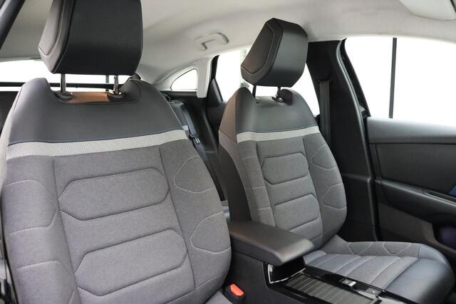 Citroen ë-C4 Feel 136pk 50 kWh | 3 fase laden | Winter Pack (stoel, stuur en voorruitverwarming) | Full LED koplampen | Lichtmetaal 18inch | Apple Carplay/Android Auto | Comfortstoel(en)