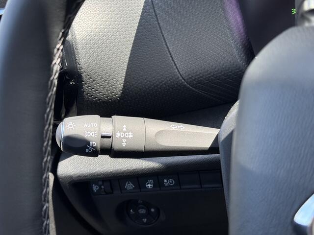 Citroen ë-C4 Shine 50 kWh 3-Fase, Heads-up display, panorama dak, Apple Carplay & Android auto