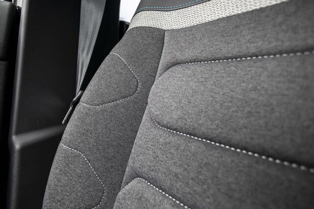 Citroen ë-C4 Feel Pack 50 kWh | Camera | LED | NL Auto | DAB