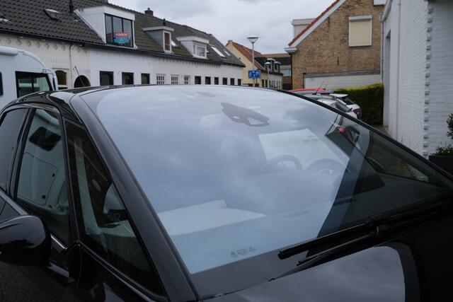 Citroen ë-C4 SpaceTourer e-THP Shine Automaat-6 Nappa Leer | Trekhaak | Panoramadak | Xenon