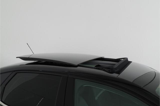 Citroen ë-C4 Citroën ë-C4 Shine 50kWh 3- fase | Camera | Navigatie | Adaptive Cruise Control | Pano | Camera | Navigatie | Adaptive Cruise Control | Pano