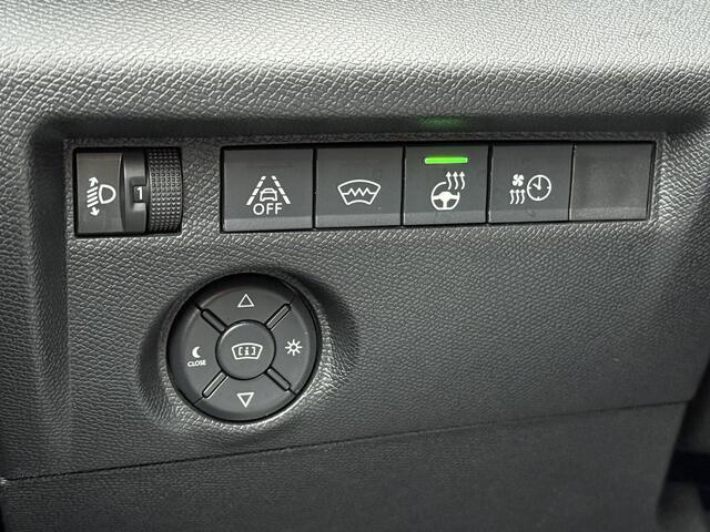Citroen ë-C4 BJR 2023 Shine Pack Business 136 PK 50 kWh STOELVERWARMING | CAMERA | CLIMA | LEDER