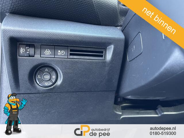 Citroen ë-C4 Shine 50 kWh GARANTIE/CLIMATE/CRUISE/LICHTMETAAL/STOEL.VERW./CAMERA rijklaarprijs!