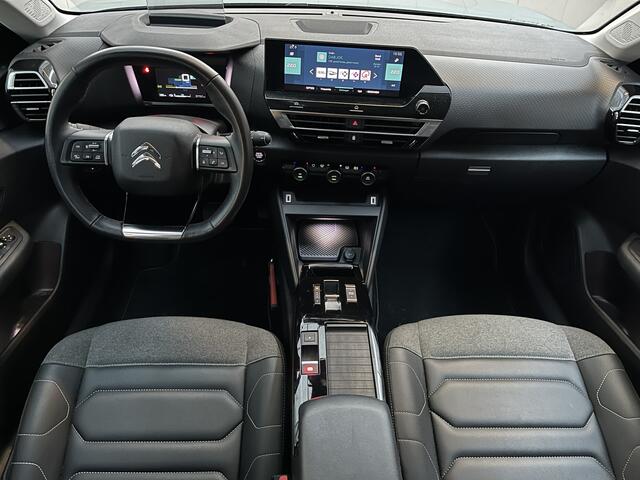 Citroen ë-C4 Shine 50 kWh | Navigatie | Airconditioning ECC | Panoramisch open dak | Dodehoek detectie | LM-Velgen | Adaptieve cruise control | Parkeersensoren | Head up display | Zeer compleet!