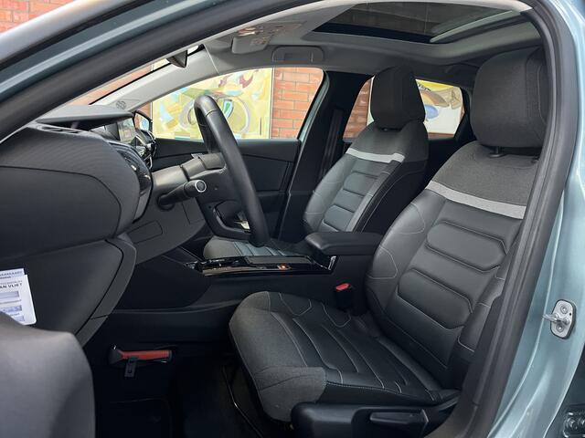 Citroen ë-C4 Shine 50 kWh | Navigatie | Airconditioning ECC | Panoramisch open dak | Dodehoek detectie | LM-Velgen | Adaptieve cruise control | Parkeersensoren | Head up display | Zeer compleet!