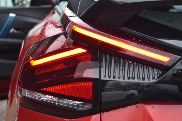 Citroen ë-C4 Feel Pack 50 kWh Navigatie | Airconditioning | Head up display | Camera achter | SOH 91%