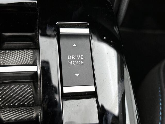 Citroen ë-C4 Feel Pack 50 kWh 3-fase | Rijklaar | Adaptive Cruise | Head-up Display | Keyless Entry |