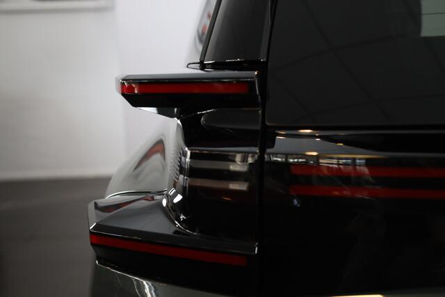 Citroen ë-C4 Max Comfort Range 73 kWh Panoramadak | Head-up Display | Camera | Massage Apple Carplay / Android auto | Astoria green - Two tone