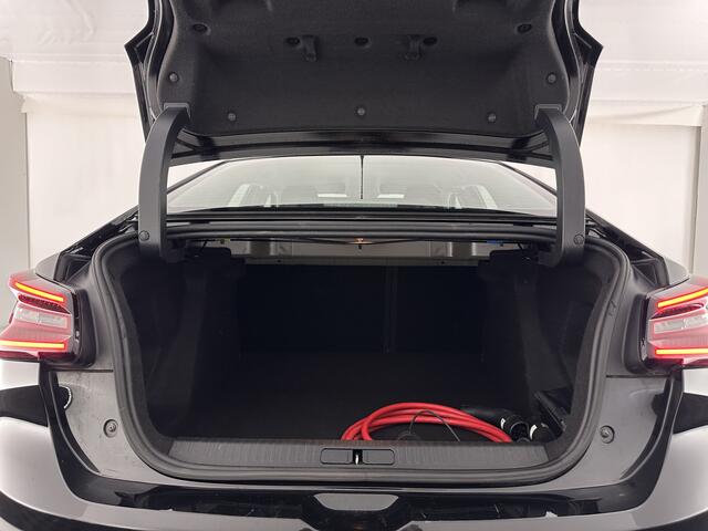 Citroen ë-C4 X Feel Pack 50 kWh [ 3-Fase ] (INCL.BTW) *FULL-LED | LEATHER-FABRIC | DIGI-COCKPIT | DAB | COMFORT-SEATS | CAMERA | ECC | PDC | CRUISE | 18''ALU*