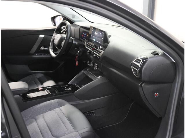 Citroen ë-C4 You 50 kWh 136PK | 1ste eigenaar | AppleCarplay/Android Auto | Climate Control | Cruise Control | Camera | FASE 3 | LM Velgen | Isofix | Armsteun | Parkeersensoren | Warmtepomp |