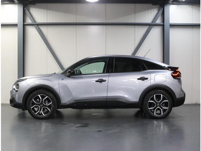 Citroen ë-C4 Feel 50 kWh 136PK | 1ste Eigenaar | ACCU 91% | Cruise Control | Climate Control | Camera | AppleCarPlay/AndroidAuto | Navigatie | LED | Stof/Lederenbekleding | Isofix | Parkeersensoren | Privacy Glass |