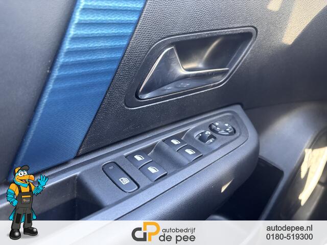 Citroen ë-C4 Feel Edition 50 kWh GARANTIE/INCL.BTW/CCS/STOEL-STUURVERW./CRUISE/CLIMA/CARPLAY/LICHTMETAAL rijklaarprijs!