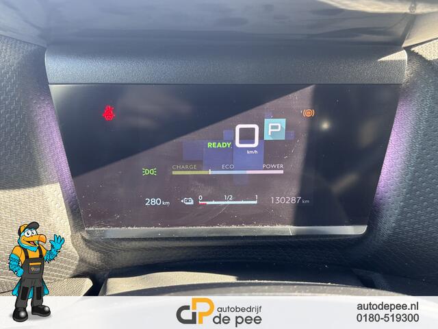 Citroen ë-C4 Feel Edition 50 kWh GARANTIE/INCL.BTW/CCS/STOEL-STUURVERW./CRUISE/CLIMA/CARPLAY/LICHTMETAAL rijklaarprijs!