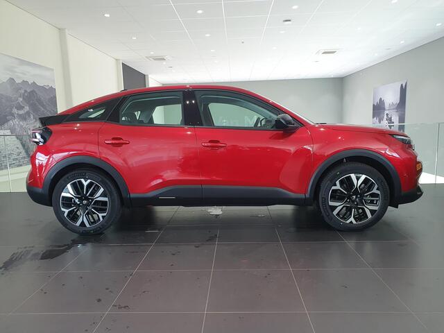 Citroen ë-C4 Business 156pk Extended range 54 kWh Climate Control | Verwarmde Voorstoelen | Voorruit Verwarmd | Full Map Navigatie | Apple Carplay / Android Auto | Bekleding Half Leder | Direct uit Voorraad Leverbaar!