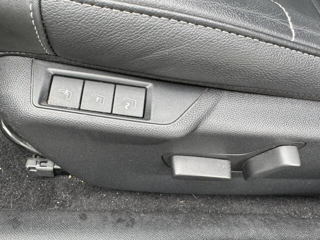 Citroen ë-C4 SHINE 50 kWh (88% SOH) I CLIMATE CONTROL I P-CAMERA I LEDEREN BEKLEDING I STOELVERWARMING