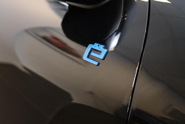 Citroen ë-C4 Shine 50 kWh Leer | Stoelverwarming | Camera etc