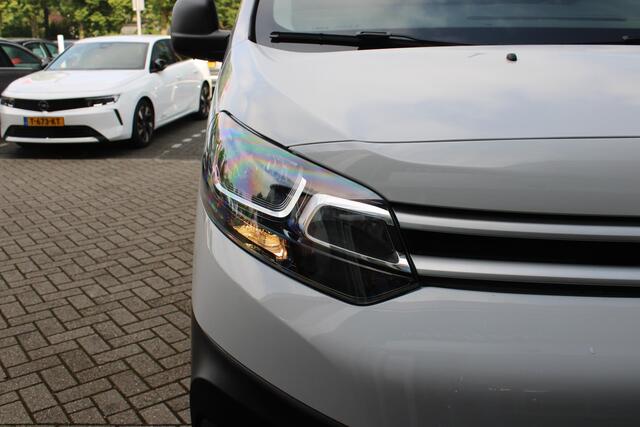 Citroen ë-Jumpy L3 136PK AUTOMAAT DC 75 kWh | DUBBELE CABINE | NAVIGATIE 10" TOUCHSCREEN | APPLE CARPLAY/ANDROID AUTO | ACHTERUITRIJ CAMERA | CRUISE CONTROL | 6-ZITS | REGEN/LICHT SENSOR | DAB+ RADIO | NIEUWE BUS! |