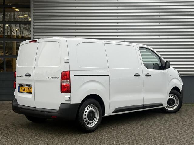 Citroen ë-Jumpy L2 75 kWh 136pk | Airco | Cruise control | Bluetooth radio | Audiobediening stuurwiel | Parkeersensoren achter | Bestuurdersstoel comfort | Bank voorpassagiers | Tussenwand comfort met raam | Reservewiel