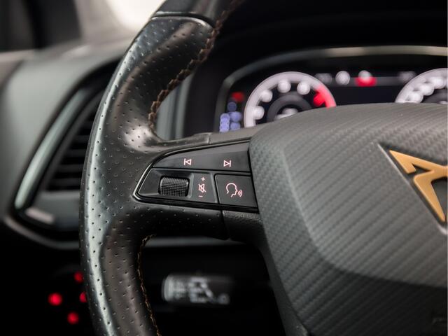 Cupra Ateca 2.0 TSI 4DRIVE 301Pk Automaat (PANORAMADAK, VIRTUAL COCKPIT, APPLE CARPLAY, 360 CAMERA, BEATS AUDIO, KEYLESS, LEDER/ALCANTARA, ADAPTIVE CRUISE, NIEUWSTAAT)