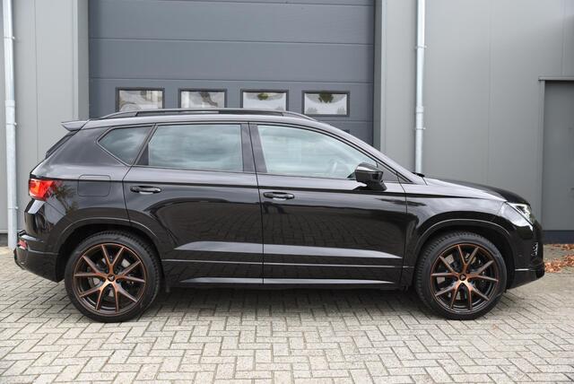 Cupra Ateca 2.0 TSI 4DRIVE Pano - Trekhaak - Kuipstoelen - 360 graden