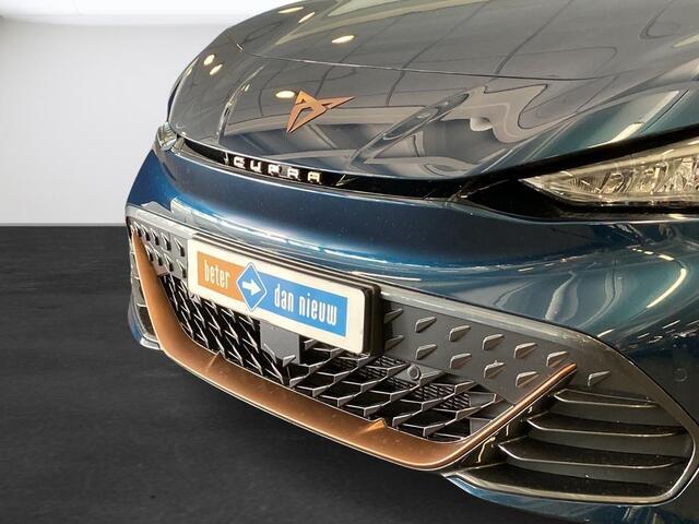 Cupra Born 58 kWh e-Boost 230pk / 20 inch velgen / Warmtepomp / Panoramic sunroof / head-up display