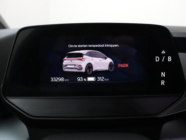 Cupra Born Essential 62 kWh | 204 PK | Lichtmetalen velgen 18" | Apple CarPlay / Android Auto | LED verlichting |
