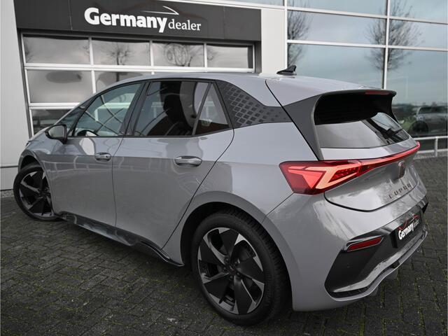 Cupra Born Performance 204pk 62kWh Warmtepomp 19-Inch E-Sound Adapt.Demping Mondsteingrey!!