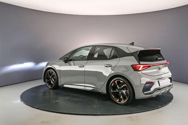 Cupra Born Adrenaline One 204pk Automaat Adaptive cruise control, Navigatie, Achteruitrijcamera, Stuurwiel verwarmd, LED verlichting, Stoelverwarming, App connect, Parkeersensoren