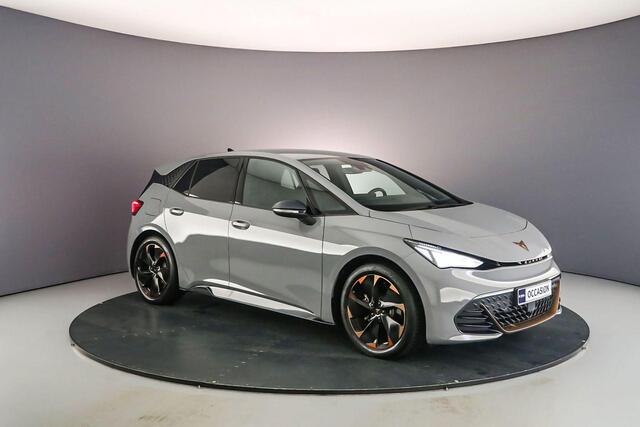 Cupra Born Adrenaline One 204pk Automaat Adaptive cruise control, Navigatie, Achteruitrijcamera, Stuurwiel verwarmd, LED verlichting, Stoelverwarming, App connect, Parkeersensoren