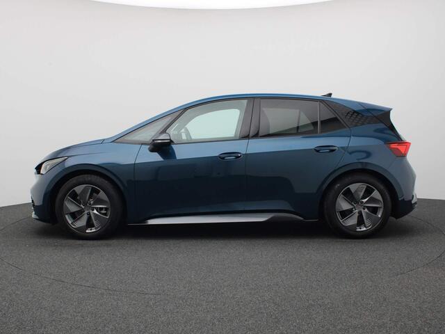 Cupra Born Business One 62 kWh 204PK Adaptieve Cruise Controle, Achteruitrijcamera, Stoel-Stuurverwarming, Parkeersensoren voor en achter, 18" LM Velgen
